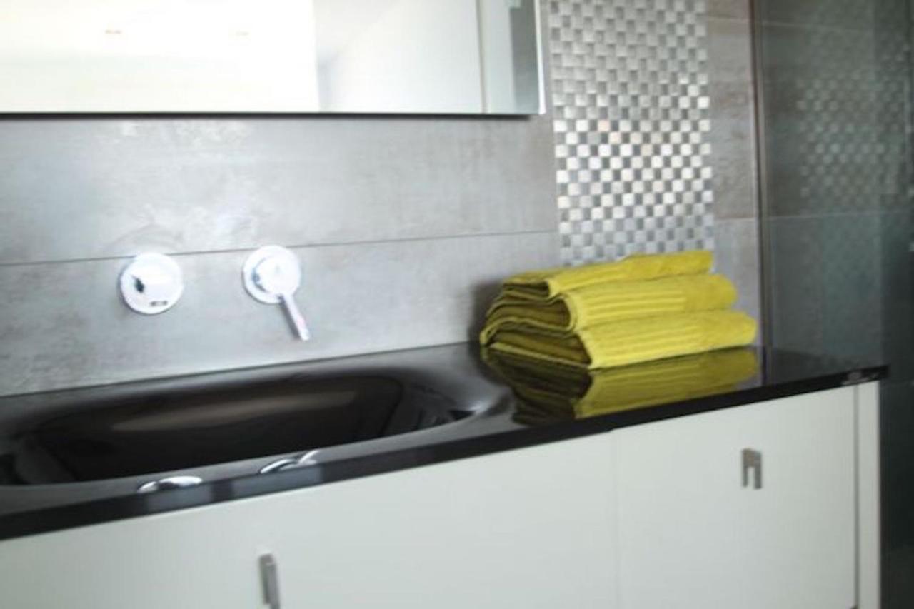 The Mask Apartment Blueline بينايدورم المظهر الخارجي الصورة