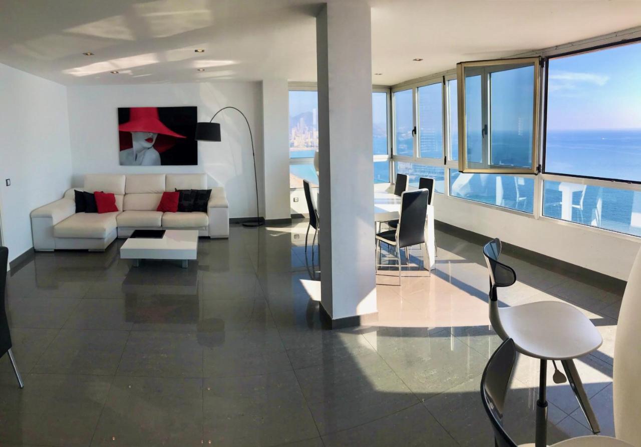 The Mask Apartment Blueline بينايدورم المظهر الخارجي الصورة